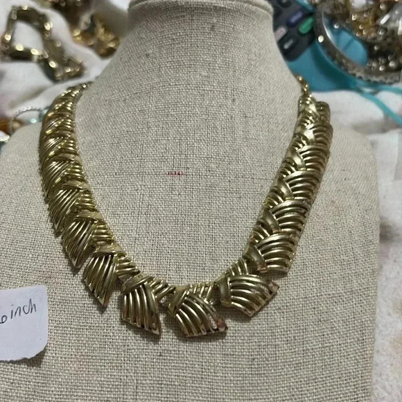 Coro necklace - Picture 1 of 1